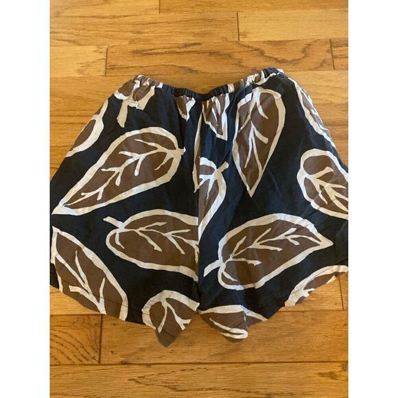 Who What Wear Womens Leaf Print Shorts Size M Black & Brown With Side Pockets - Picture 7 of 10